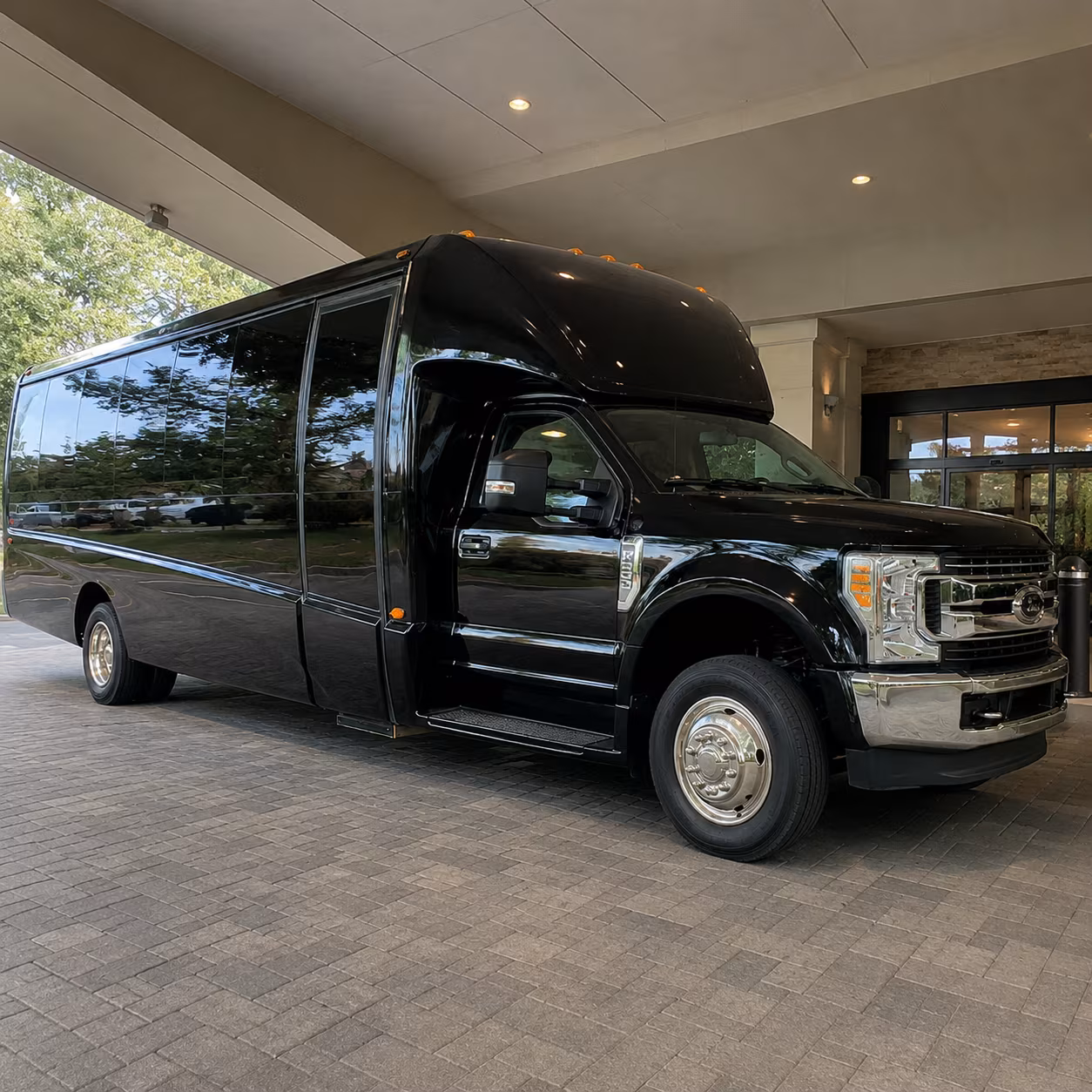 minibuses and charter buses to fenway park red sox games