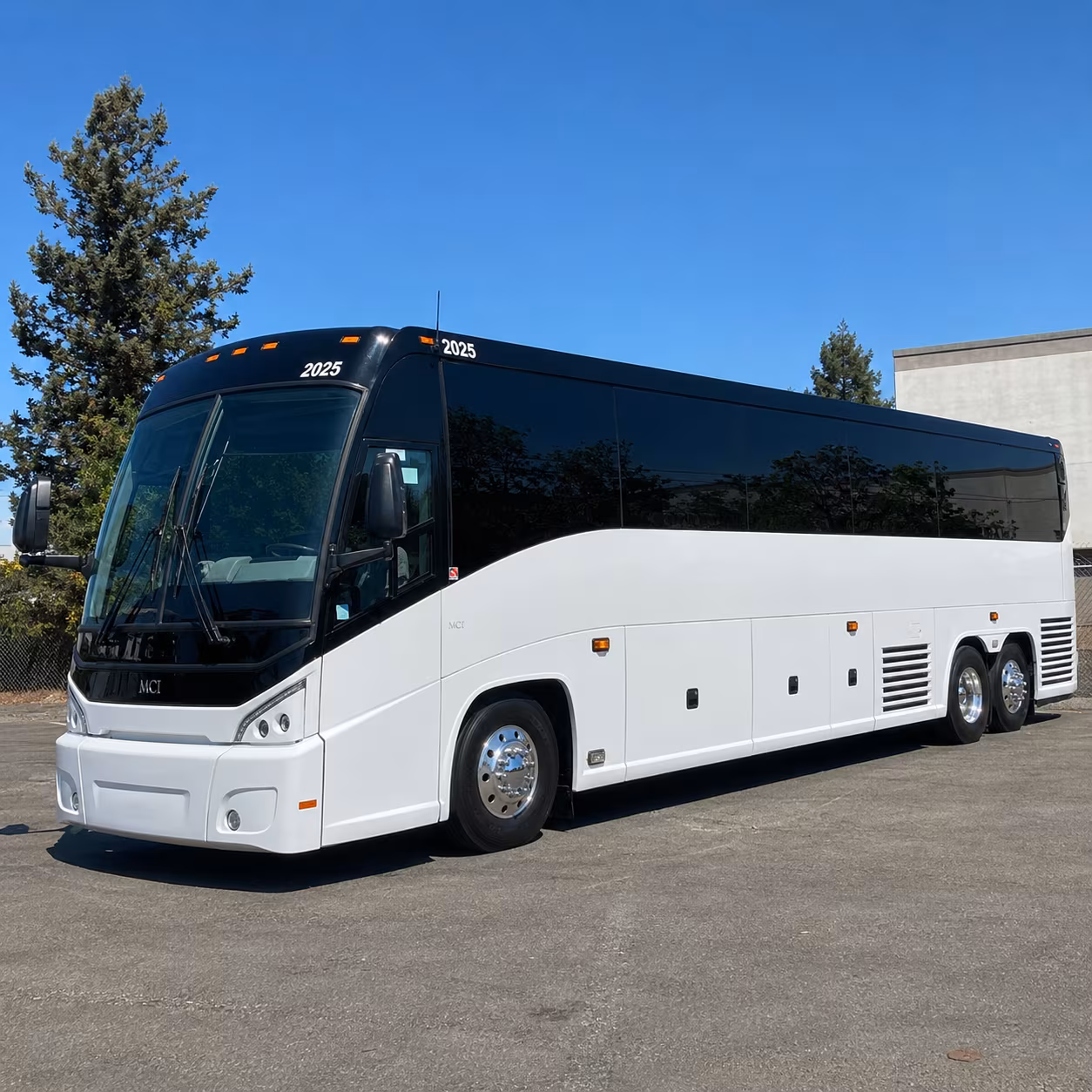 summer concert buses to xfinity center and south shore music circus