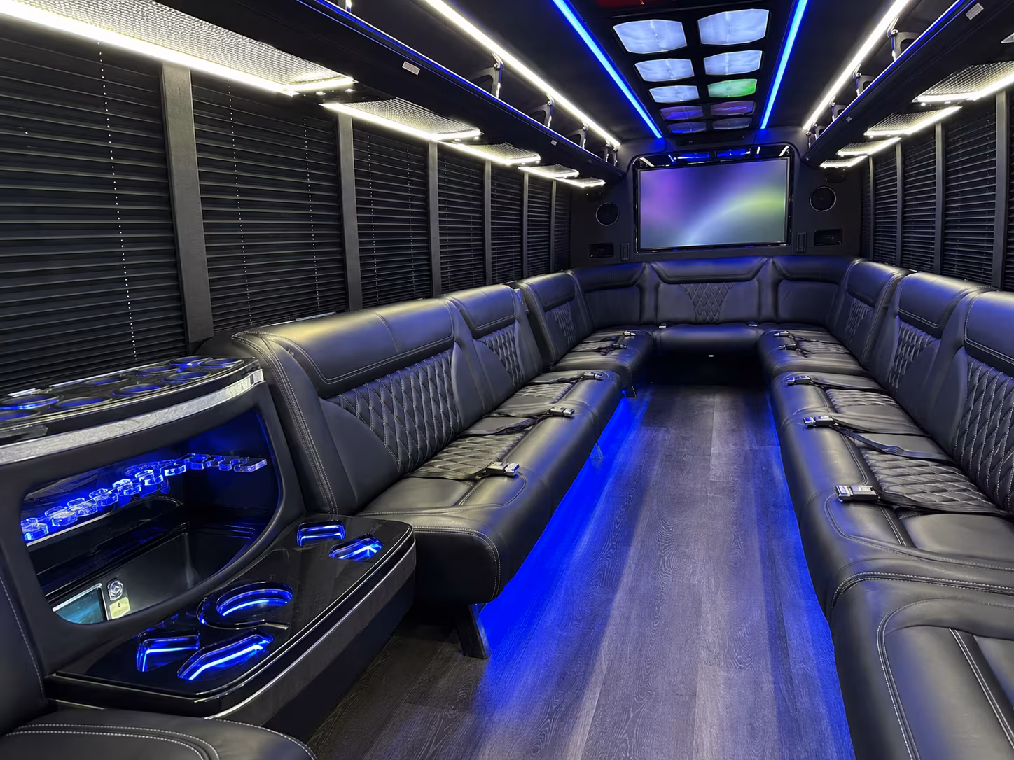 weymouth 20 passenger party bus inside